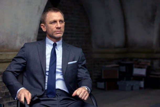 James Bond Unbutton Suit Sitting Down